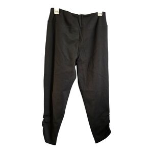 Lulu-B Black Capris Pants & Jumpsuits, Large